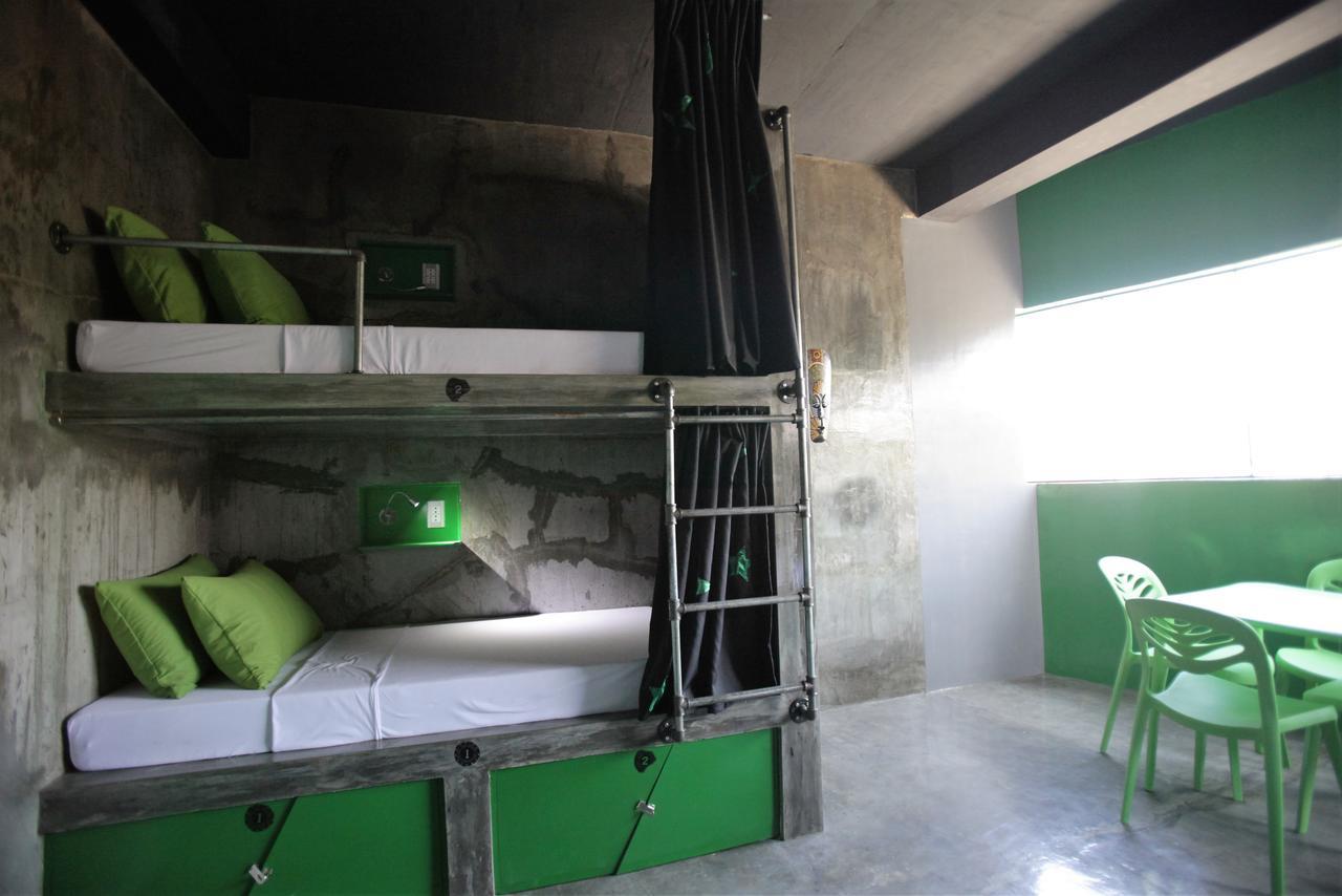 W Hostel Boracay Боракай Экстерьер фото