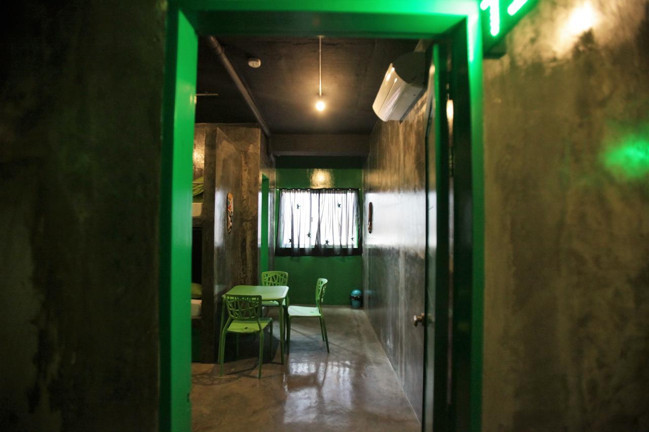 W Hostel Boracay Боракай Экстерьер фото