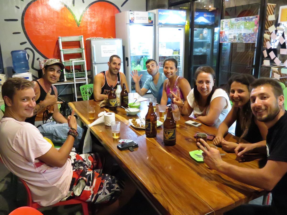 W Hostel Boracay Боракай Экстерьер фото